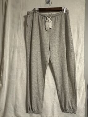 Kendall And Kylie Gray Sweatpants Size XL